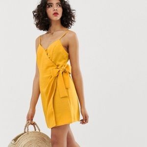 MOON RIVER Buttercup Mini Dress